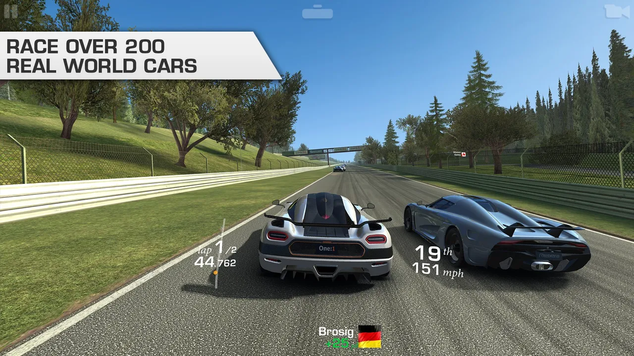 Real Racing  3 screenshot 2